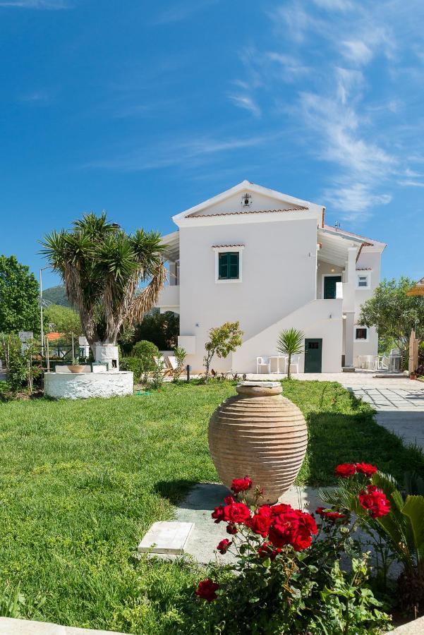 Marias Seaside Apartments Acharavi  Exterior foto